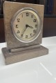 kamienny-zegar-w-stylu-art-deco7