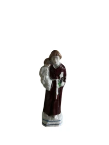 Porcelanowa figurka Świętego 