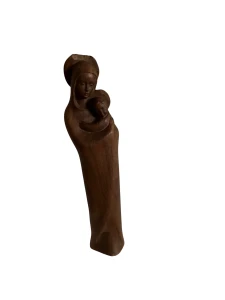 Drewniana figurka Matki Boskiej