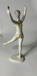 Porcelanowa figurka baletnicy