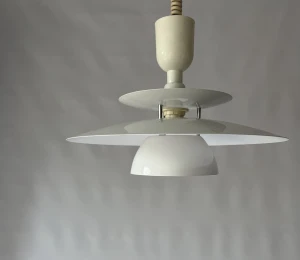 Lampa w stylu duńskim 