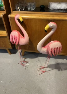 Metalowe flamingi 