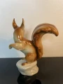 porcelanowa-figurka-wiewiorki-royal-dux9