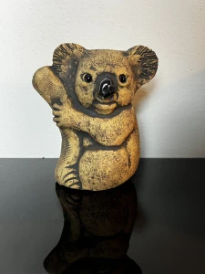 Gipsowa figurka koala