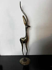 Figurka antylopy