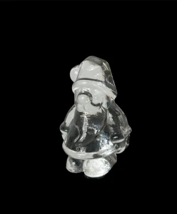 Szklana figurka Świętego Mikołaja