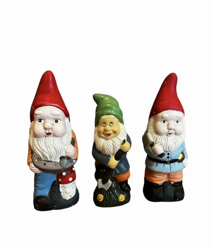 niemieckie-figurki-krasnali-ogrodowych1