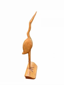 Drewniana figurka czapli 