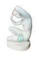 figurka-kobiety-z-porcelany-aquincum5.webp